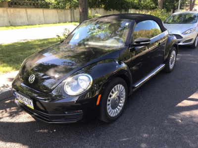 Фото: Volkswagen Beetle 2013